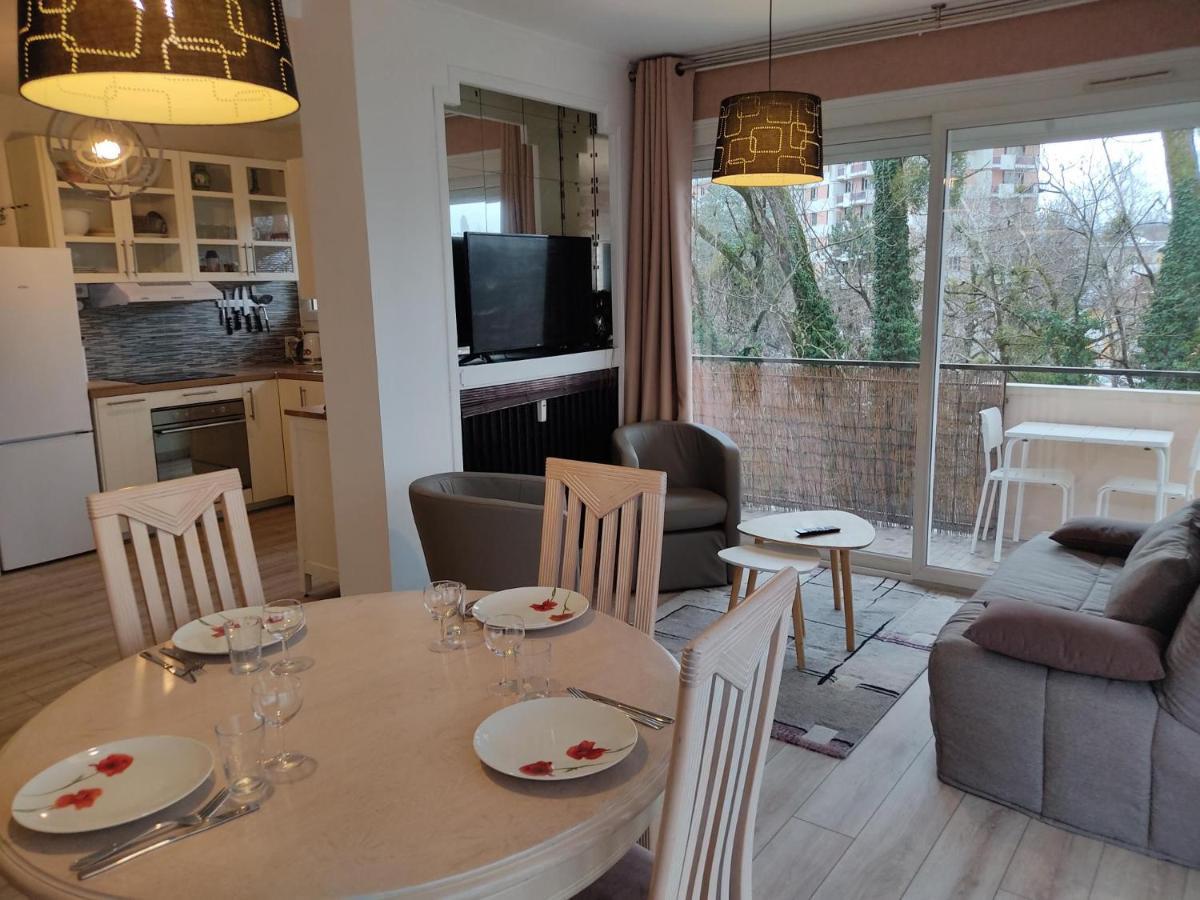Charmant Appartement Au Bord Du Thiou - Annecy Exterior foto